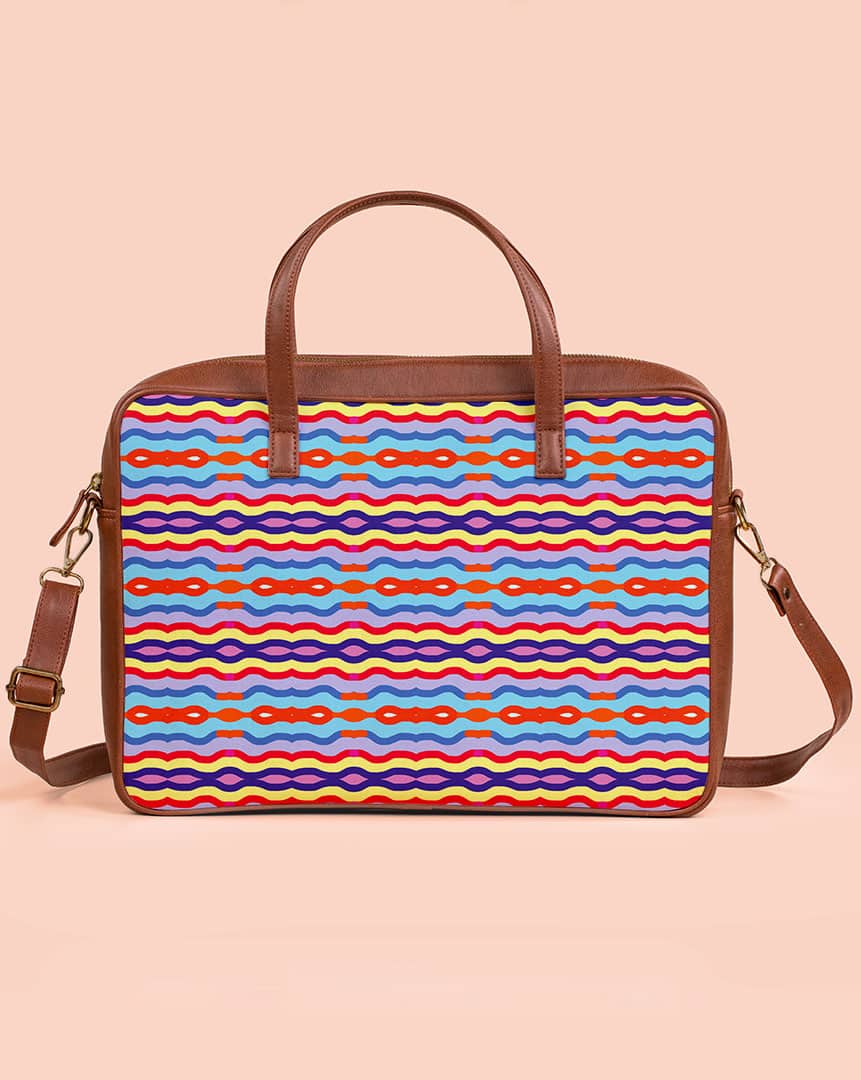 UBG-LAP-RT15-VLTN-EAH-22002-Front