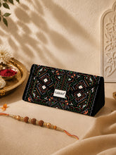 Trifold Sunglass Case | Black Mandala