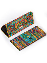 Glasses Holder | Tradition in Motion ( Modern Madhubani )