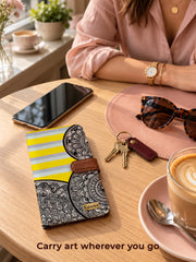 Travel Wallet | Layered Light