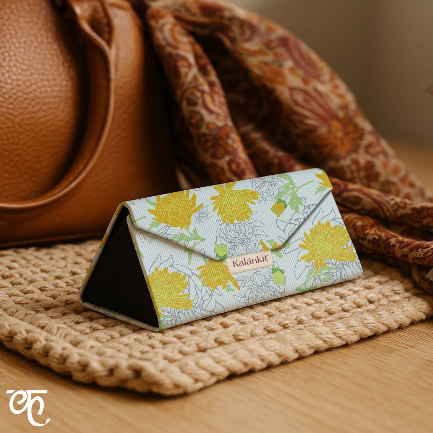 Sunglass Holder | Chrysanthemum Garden