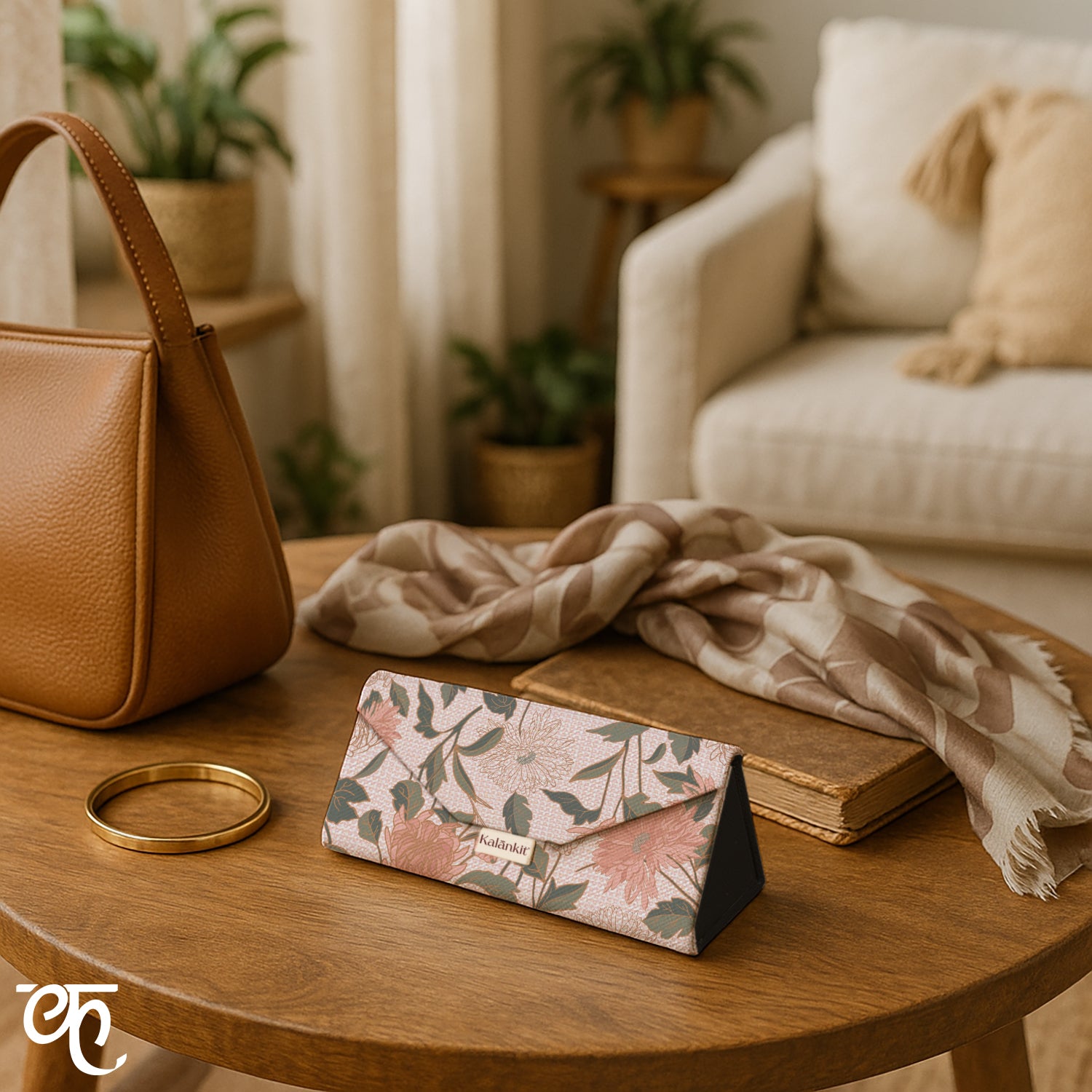 Trifold Sunglass Case | Petal Echoes