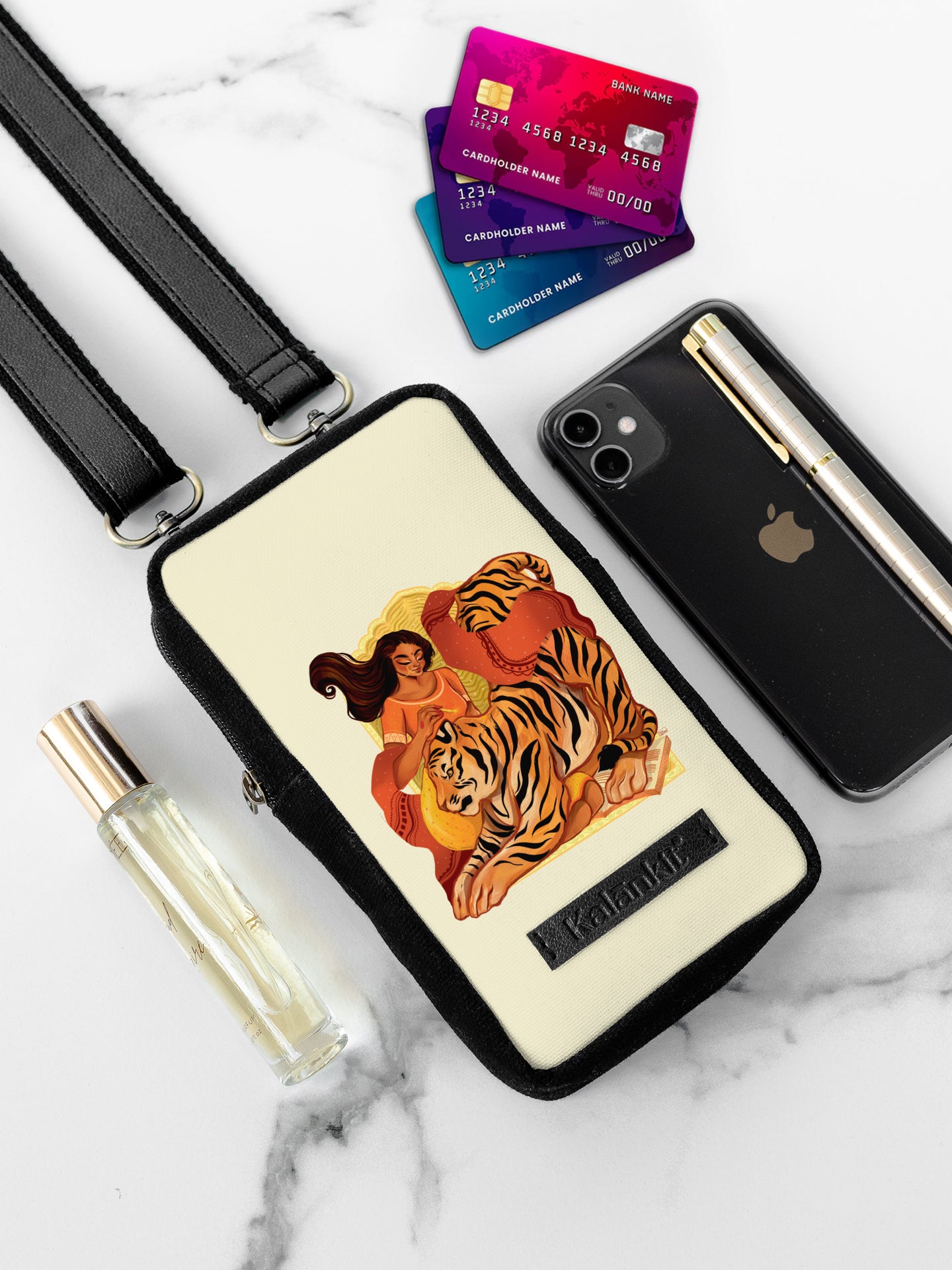 Everyday travel bag | Soft Fangs