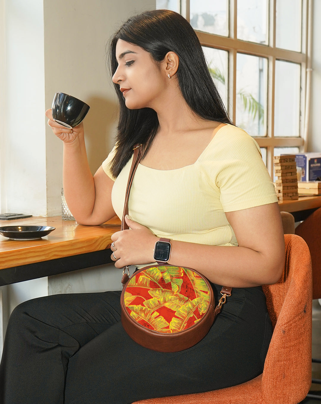 Round Shoulder Bag | Breaking Monotony