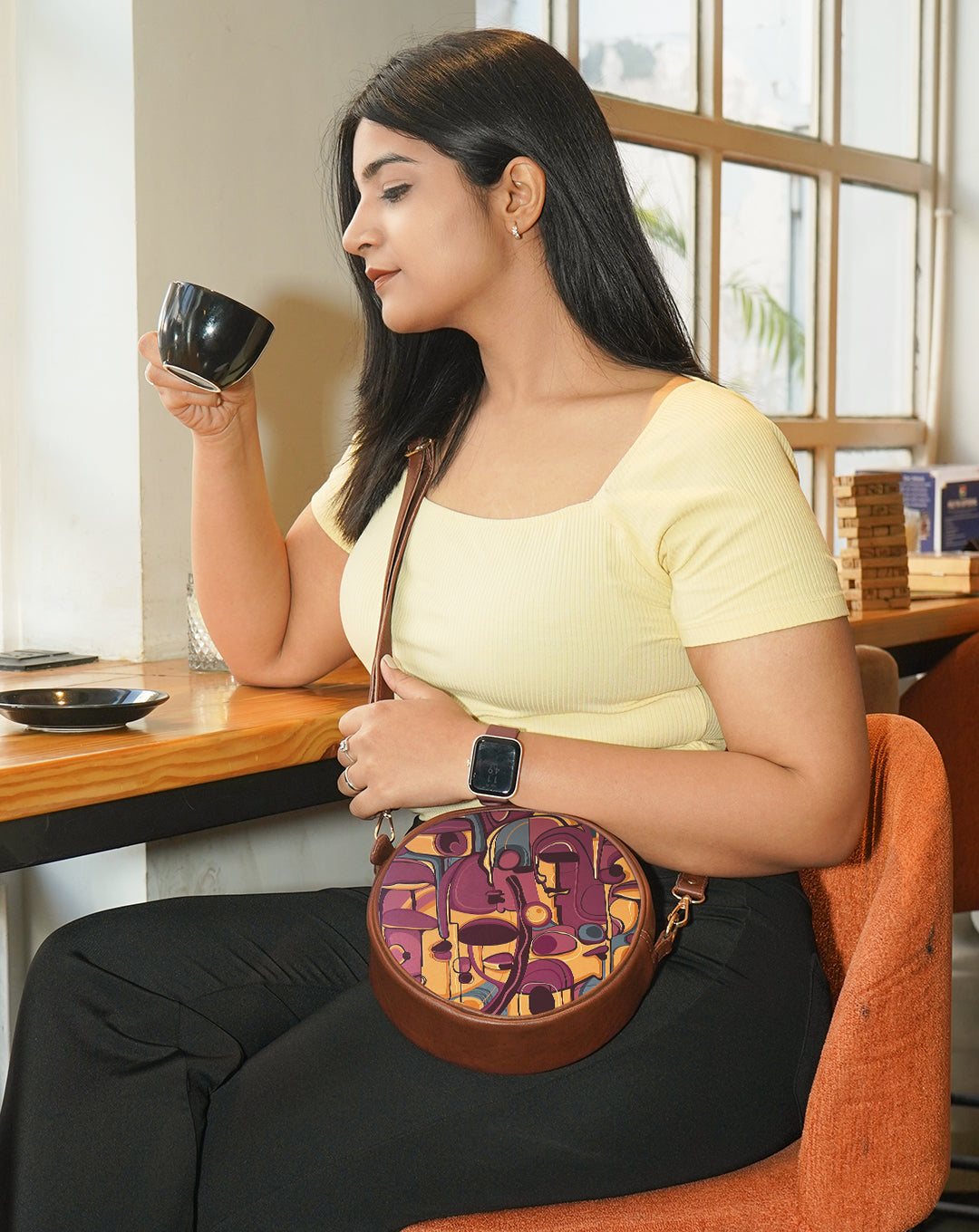 Circle Crossbody Bag | Memories in Disguise