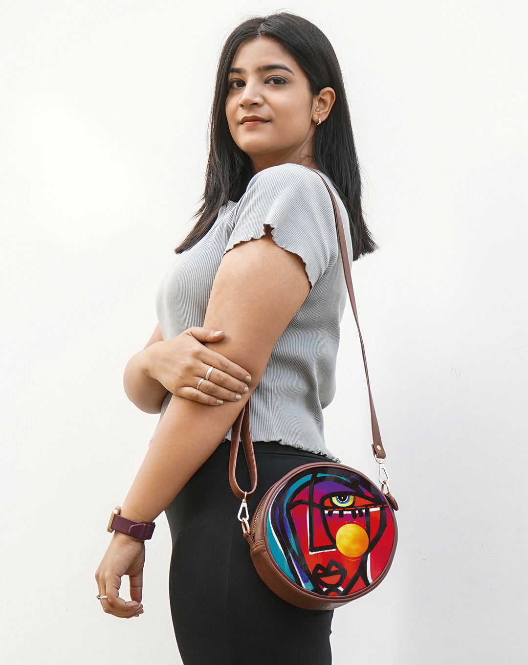 Circle Crossbody Bag | Split Thoughts