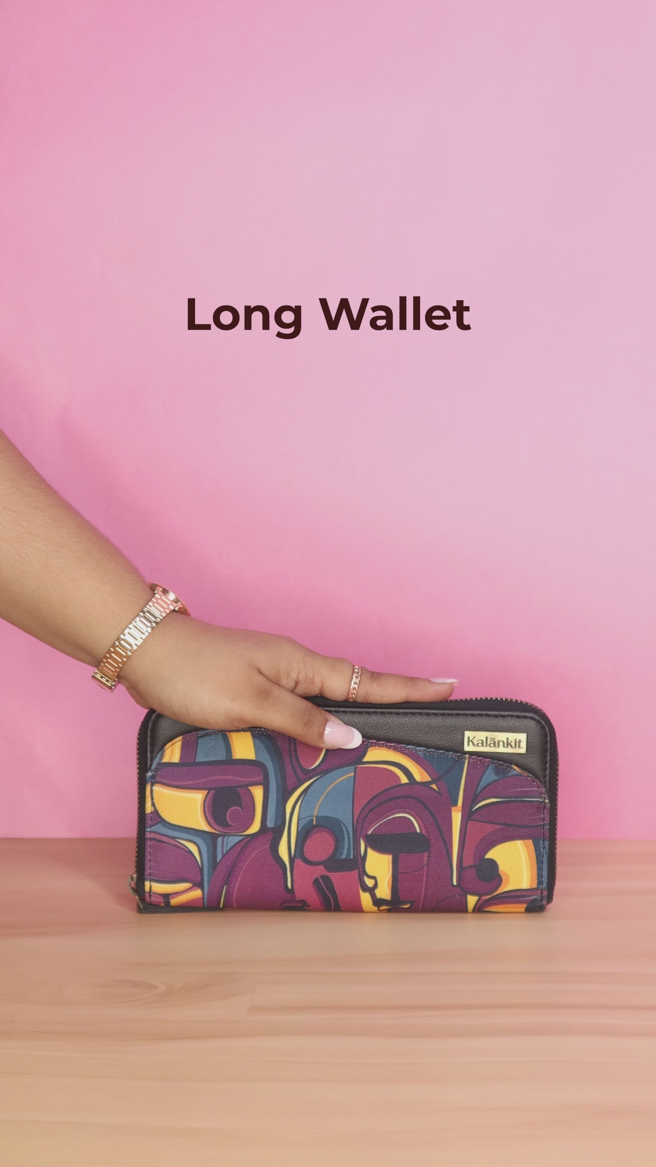 zipper wallet | Soft Fangs